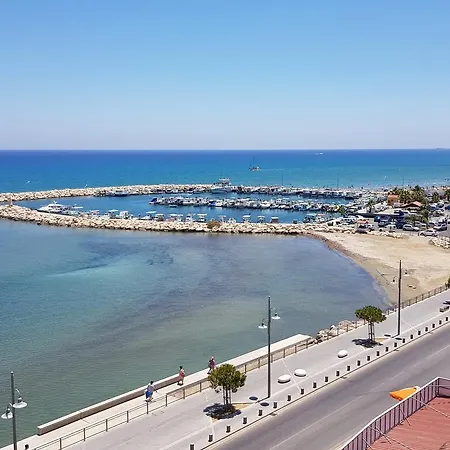 Appartamento Fishing Marina View Larnaca
